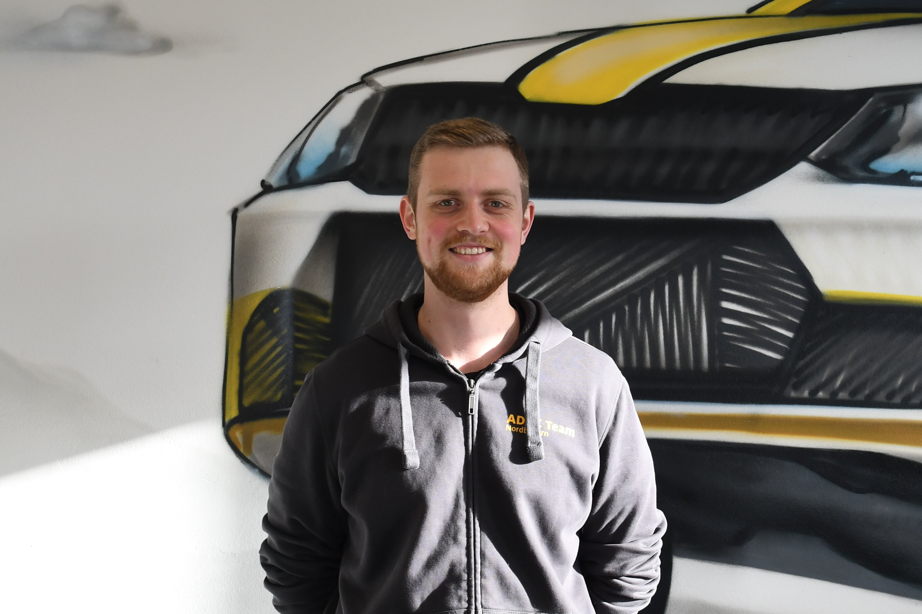 Fabian Bezdiczka, Leitung des SimRacing-Centers